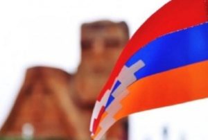 Пресс-секретарь президента Арцаха: Террорист номер один Азербайджана лучше бы быстро покинул Баку