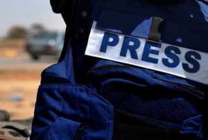 Двое французских журналистов попали под обстрел азербайджанских ВС