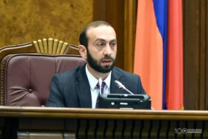 Как бы парадоксально это ни звучало, Турция уничтожает Азербайджан: Арарат Мирзоян