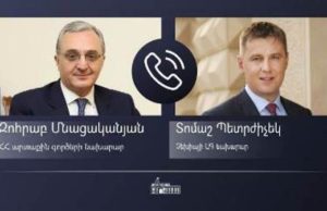 Главы МИД Армении и Чехии обсудили ситуацию в зоне карабахского конфликта