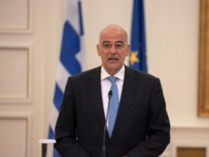 Глава МИД Греции: Турция всегда присутствует в кризисах нашего региона