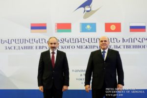 Мишустин: После начала вакцинации в РФ российскую вакцину получат партнеры по ЕАЭС