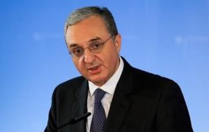 Глава МИД Армении: Необходимо прекратить огонь, а затем говорить о мирном процессе