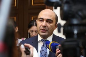Франция и Россия могут признать независимость Арцаха, считает Эдмон Марукян