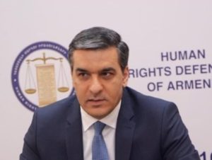 Омбудсмен Армении: Азербайджанские солдаты обезглавили армянского военного и позвонили его брату