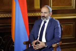Противник бросает в бой свои последние резервы - Пашинян