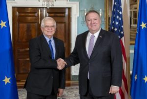 Боррель и Помпео призвали внешние стороны воздержаться от опасных действий в зоне НК