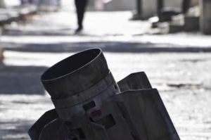 В результате обстрела азербайджанскими ВС карабахского села Аветараноц погиб один и ранены двое жителей