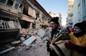 В Турции произошло разрушительное землетрясение (Видео)