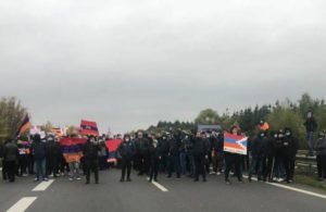 Армяне перекрыли межгосударственные автомагистрали Европы