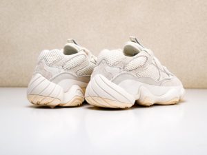 Adidas Yeezy 500: новое поколение кроссовок