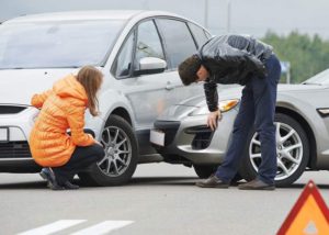 Чем поможет аварийный комиссар в случае ДТП?