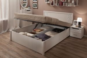 Самые функциональные и удобные кровати для спальной комнаты