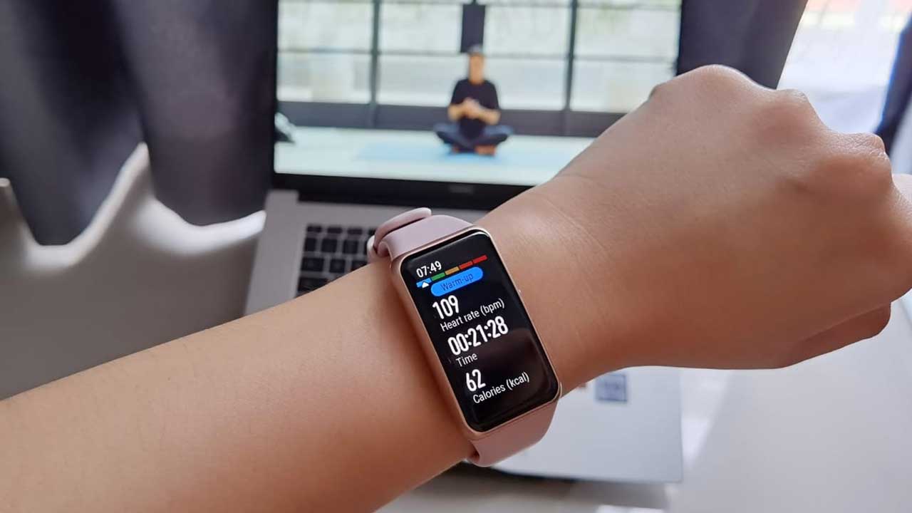 Начните новую жизнь с HUAWEI Band 6!