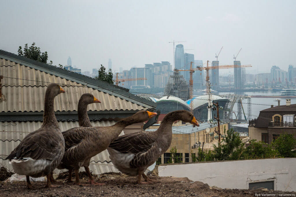 Мертвый Баку: российский фотоблогер о пустующих новостройках столицы Азербайджана