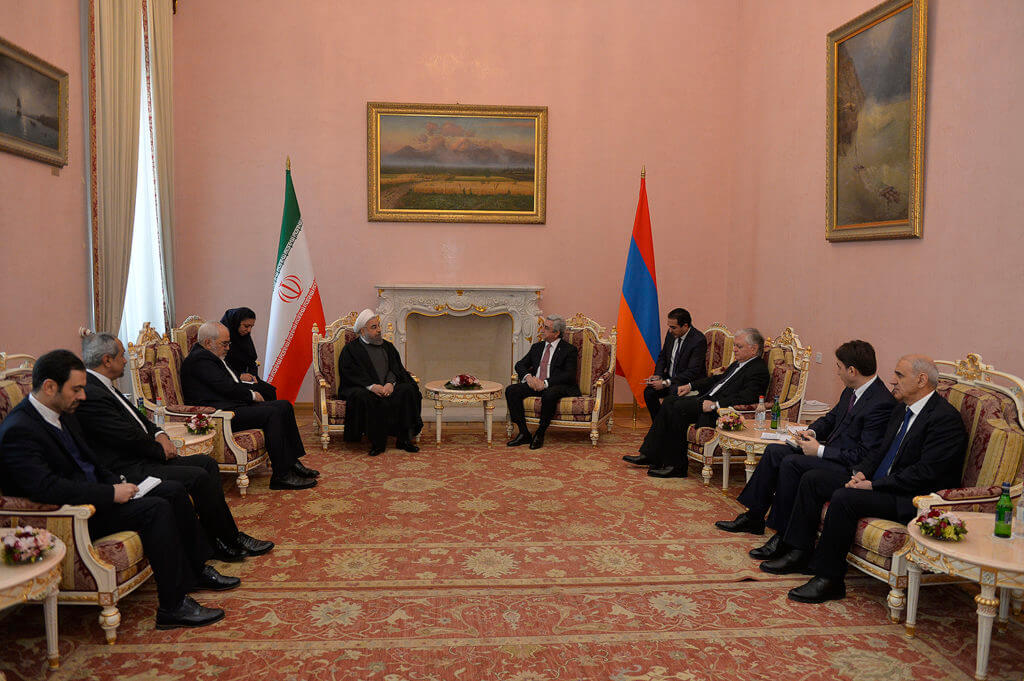 Президент Ирана подчеркнул важность создания транспортного коридора через Армению