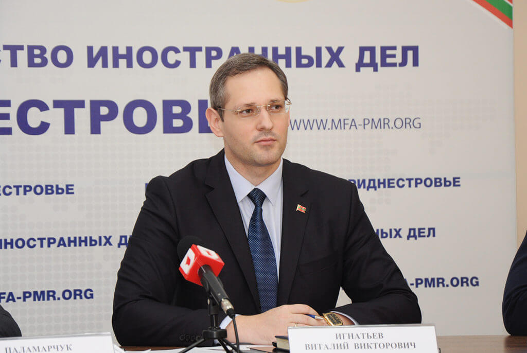 Глава МИД Приднестровья высоко оценил конституционный референдум в Арцахе