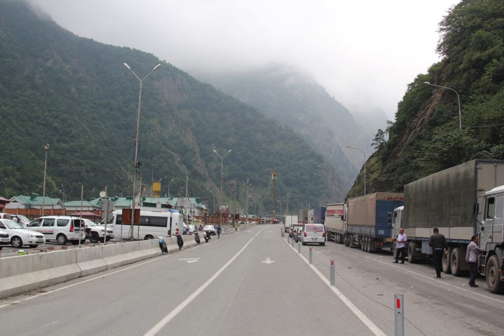 Дорога на КПП «Казбеги – Верхний Ларс» на грузино-российской границе открыта