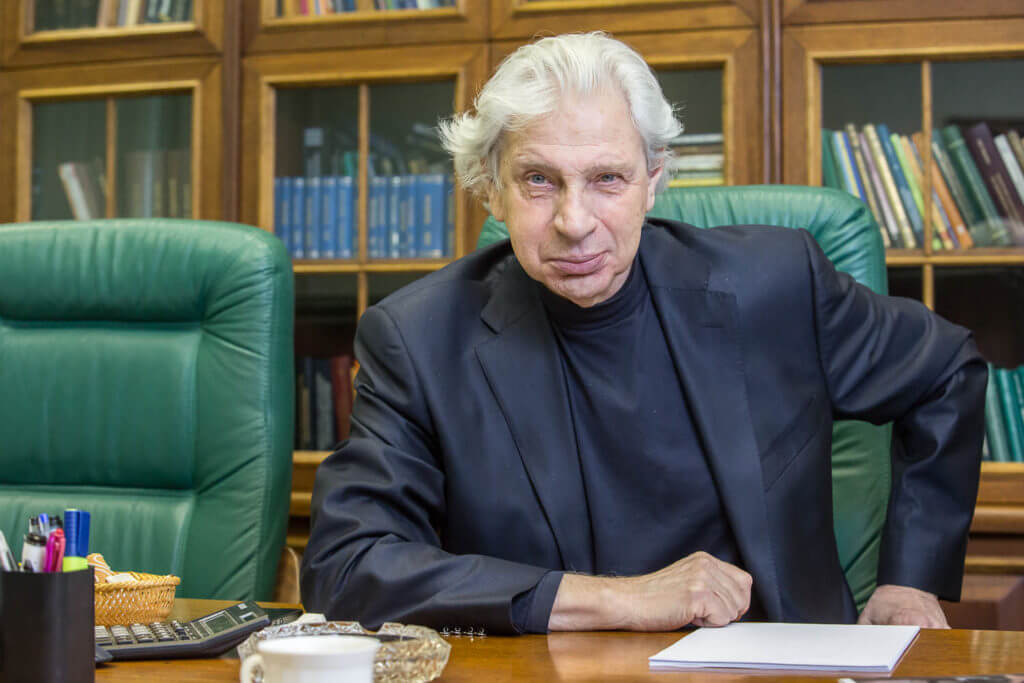 Генри Резник оказался единственным российским юристом, который понимает — правосудие и Сталин несовместимы Генри Резник