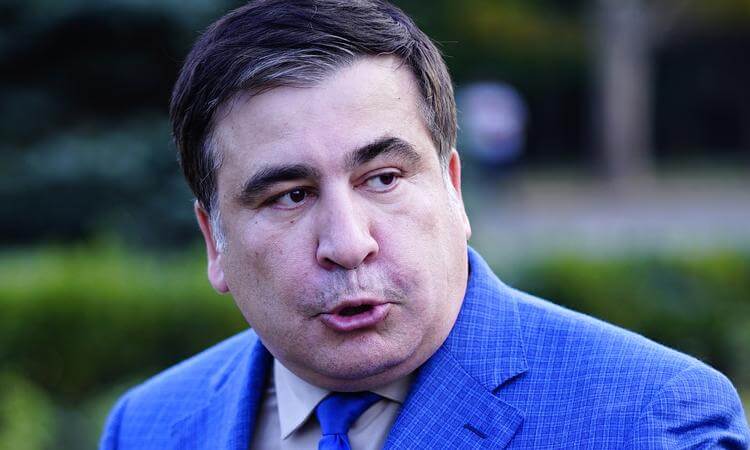 Саакашвили ищут в кустах и в багажнике