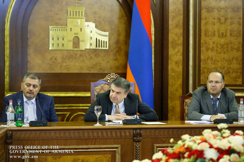 Премьер-министр обсудил с делегацией Майкрософт цифровую повестку Армении