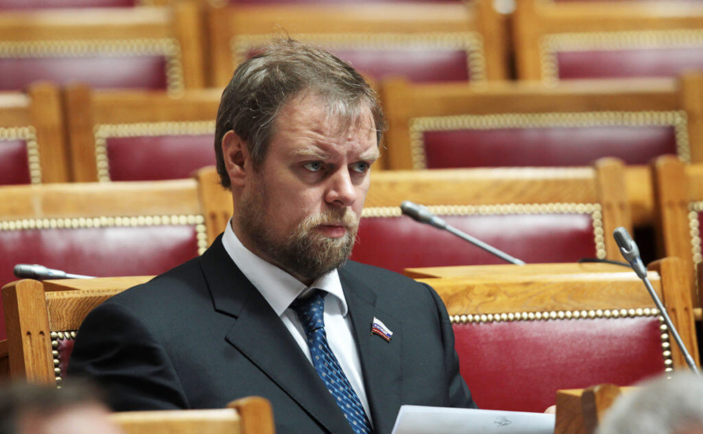 Банкиры бегут из России