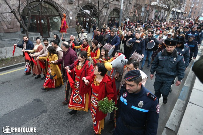В Армении празднуют Бун Барекендан (Масленицу)