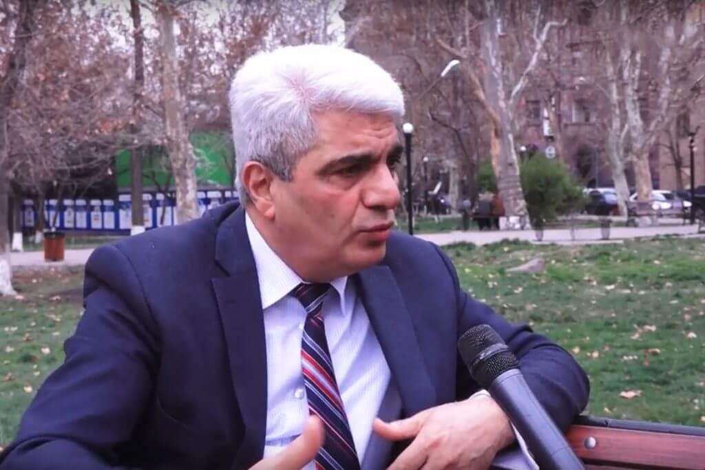 Армянский политолог: Мы не верим в вояжи России, заявления косачевых запоздали