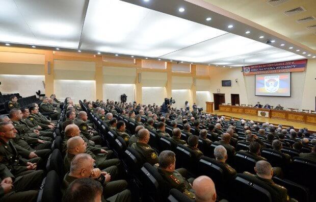 Карабахскую проблему будет решать армянская армия: Серж Саргсян