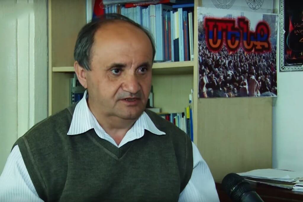 У Сержа Саргсяна статус ниже чем у последней проститутки