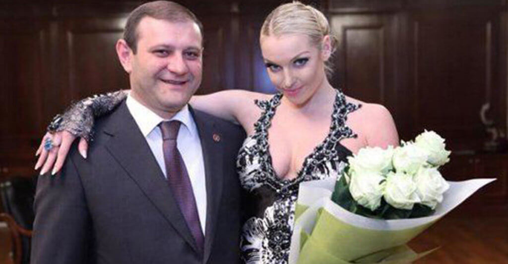 В Ереване требуют отставки мэра Тарона Маргаряна