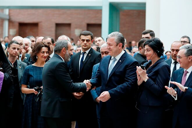 В Тбилиси с участием Пашиняна состоялся посвященный 100-летию независимости Первой Армянской Республики прием