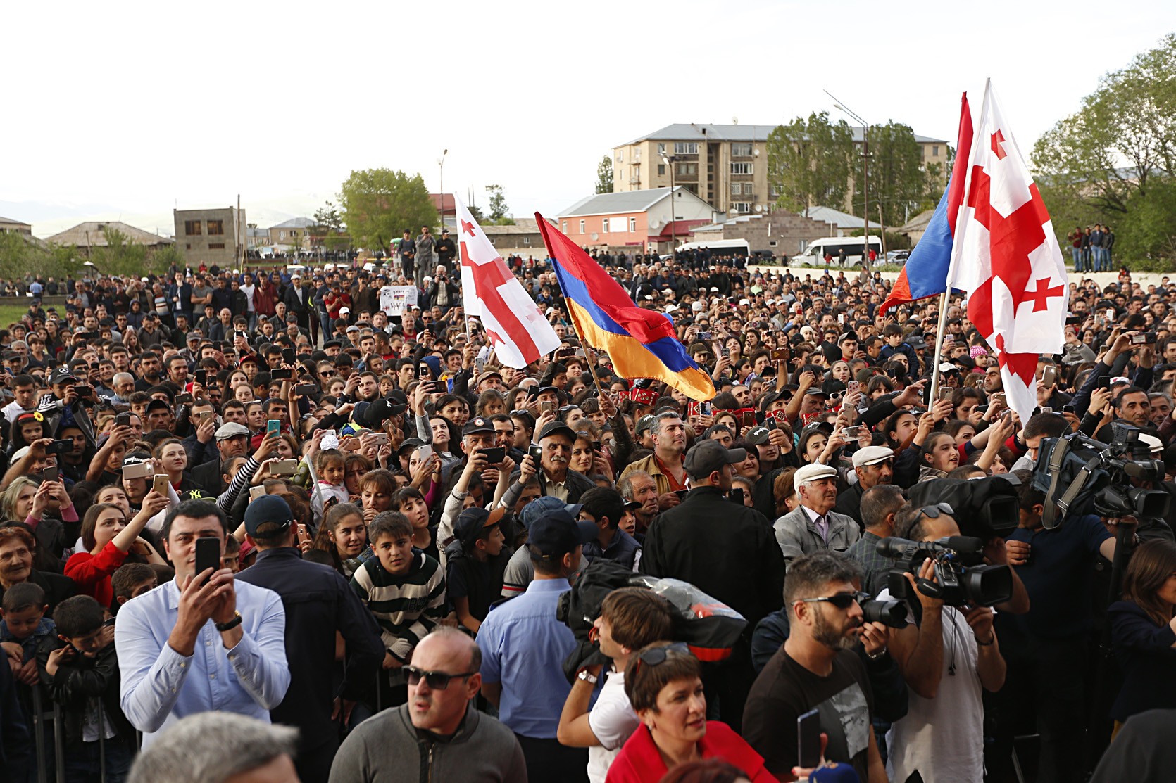 Население армении на сегодня. Армения Джавахк Арцах. Армения сейчас. Грузины в Армении. Армения Ереван сейчас.