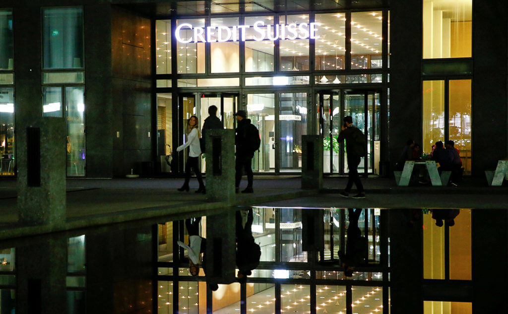 СМИ узнали о заморозке Credit Suisse активов россиян на $5 млрд