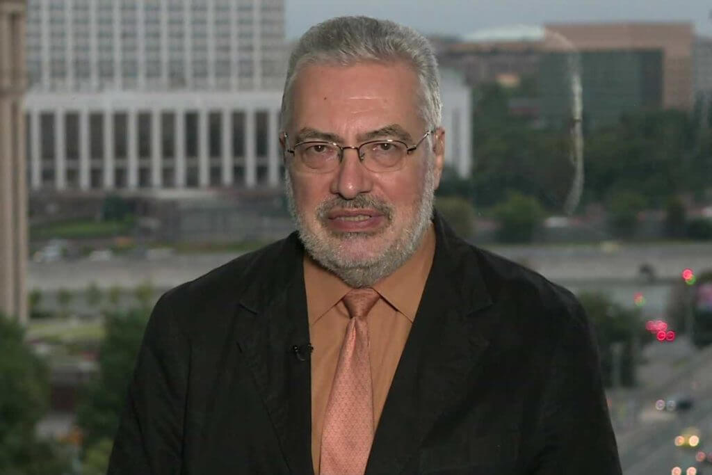 Для Армении очень важно наличие собственной авиации: Павел Фельгенгауэр