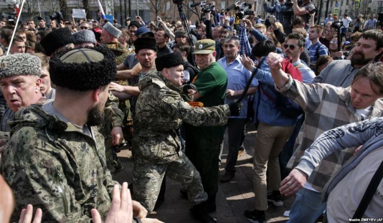 Мэр Москвы поблагодарил казаков за избиение мирных демонстрантов