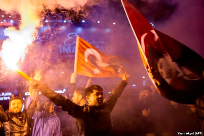 "Управлять Стамбулом значит управлять страной": партия Эрдогана проигрывает выборы в крупнейших городах Турции