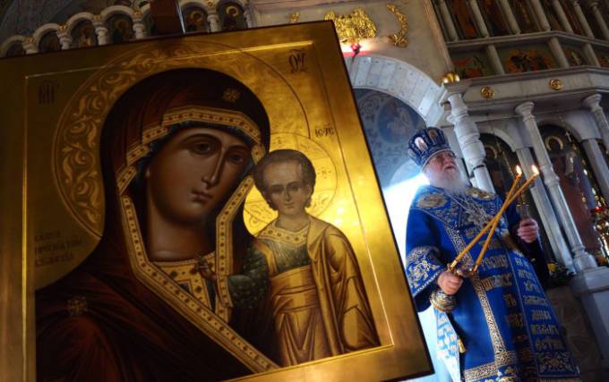 Явление иконы Божией Матери в Казани: какими чудесами славится святой лик