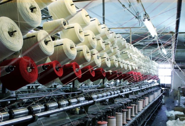 Премьер-министр Армении принял участие в церемонии открытия новой текстильной фабрики