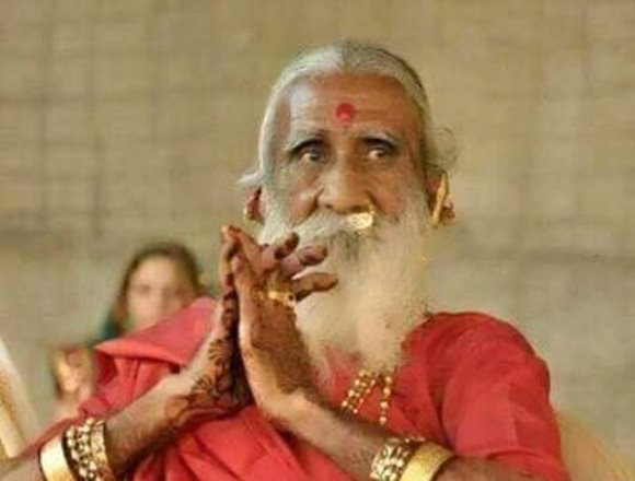 Проживший 80 лет без еды и воды индийский йогин умер от старости 1-685