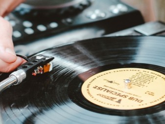 Ретро-музыка для кафе и ее преимущества