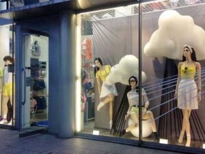 Остекление витрин: технологии и разнообразие вариантов