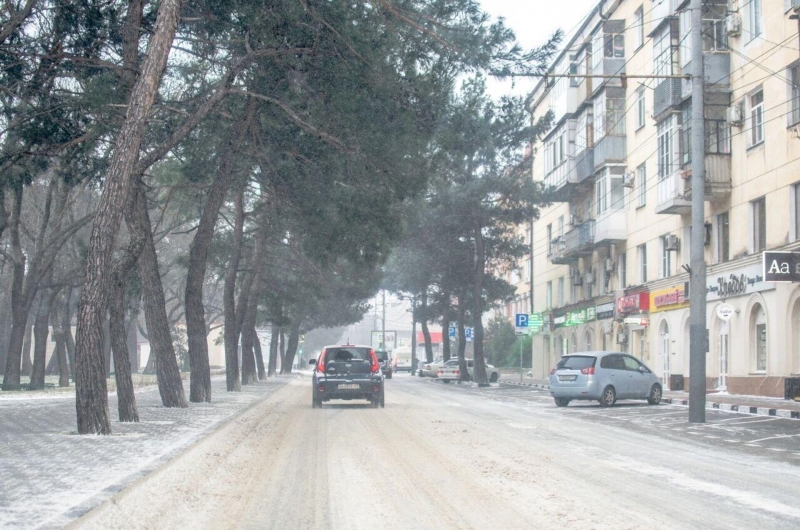 В Новороссийске и Геленджике отменили занятия в школах из-за непогоды