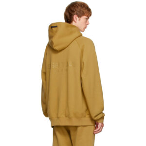 Брендовая мужская одежда: советы по выбору