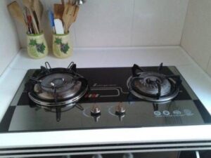 Выбираем газовую варочную двухконфорочную панель