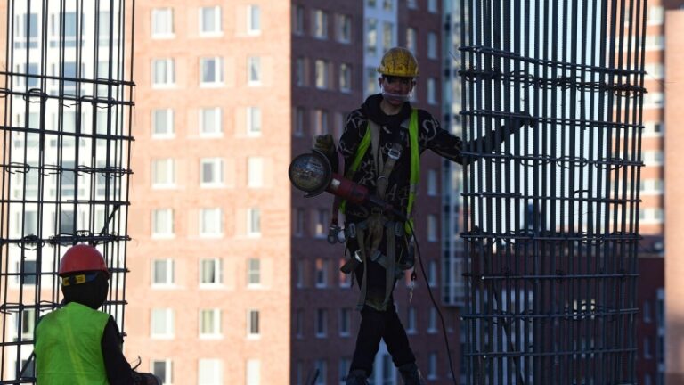 Нижегородская область получит 451 миллион рублей на дома под расселение