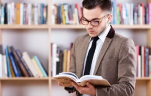 Почему же так важно читать книги непривычных для нас жанров?