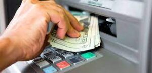 Как выбрать сервис для получения денег из-за рубежа?