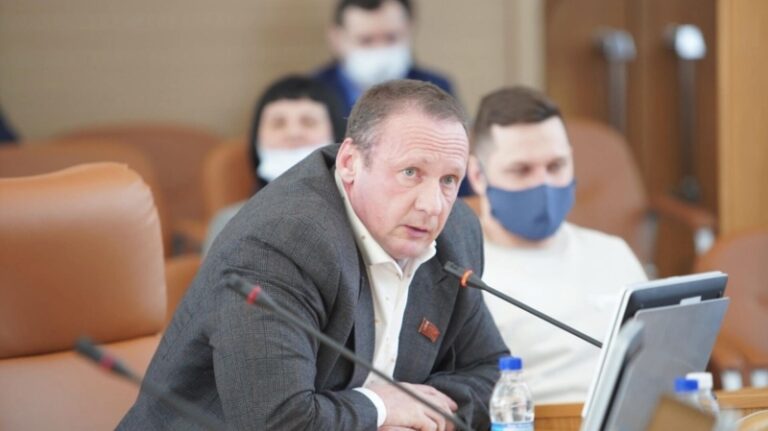 Депутат, назвавший контрактников «бомжами», вернулся из зоны СВО