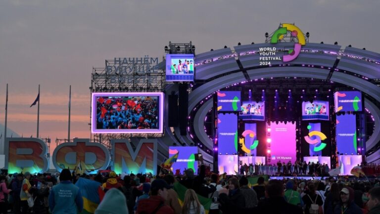 Концерт оркестров на ВФМ покажет силу русского искусства, заявил Гринченко